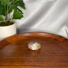 Load image into Gallery viewer, Flower Agate Palm Stones
