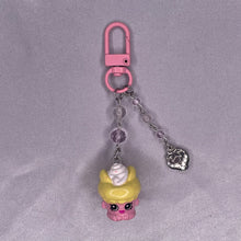 Load image into Gallery viewer, Shopkin Keychains
