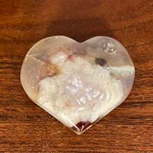 Load image into Gallery viewer, Flower Agate Heart
