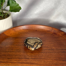 Load image into Gallery viewer, Septarian Heart
