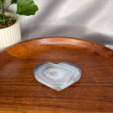 Load image into Gallery viewer, Agate Heart
