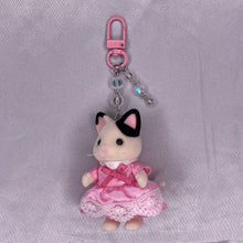 Load image into Gallery viewer, Tuxedo Cat Sylvanian Families Keychains
