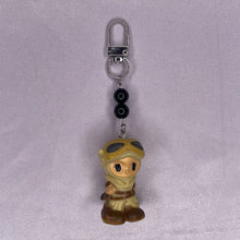 Load image into Gallery viewer, Ooshie Keychains
