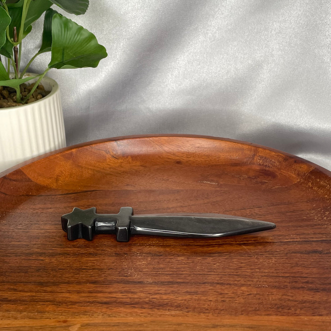 Silver Sheen Obsidian Dagger