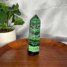 Load image into Gallery viewer, Ruby Zoisite Tower
