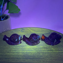 Load image into Gallery viewer, Sodalite Snail
