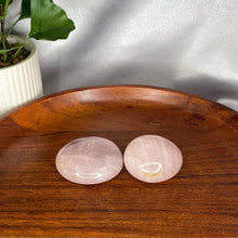 Load image into Gallery viewer, Rose Quartz Palm Stones
