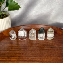 Load image into Gallery viewer, Garden Quartz Mini Tower
