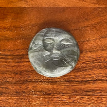 Load image into Gallery viewer, Purple Labradorite Moon Face

