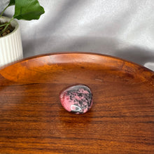 Load image into Gallery viewer, Rhodonite Palm Stones
