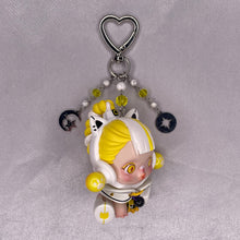 Load image into Gallery viewer, Skullpanda City Of Night Series Keychain
