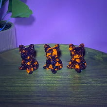 Load image into Gallery viewer, Yooperlite Dogs

